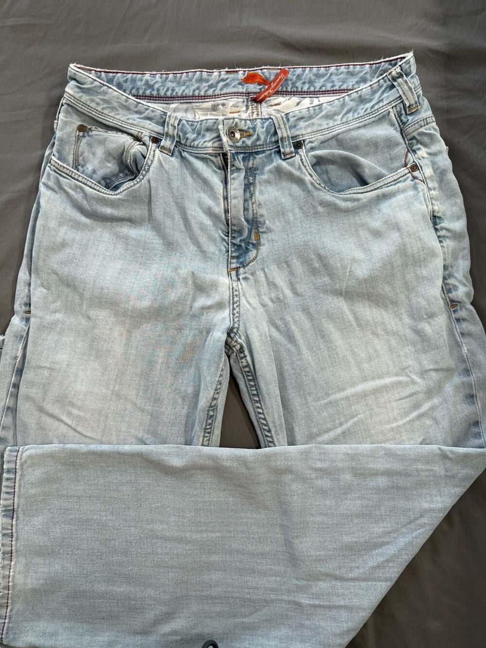 Tommy Bahama Sand Drifter Authentic Light Wash Jeans